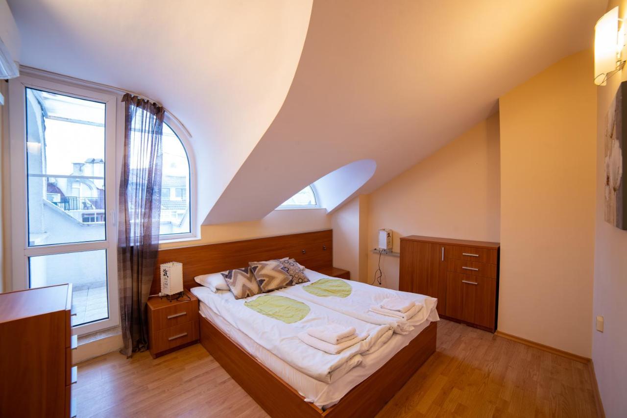 Maisonette Picadilly Varna Exterior foto